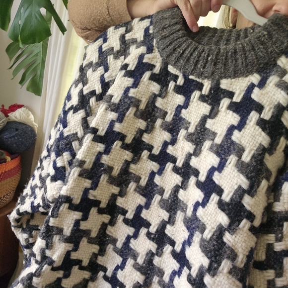 100% wool sweater - Picture 5 of 5